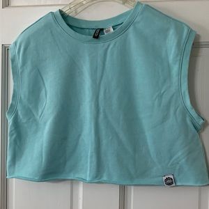 Divided cropped top M